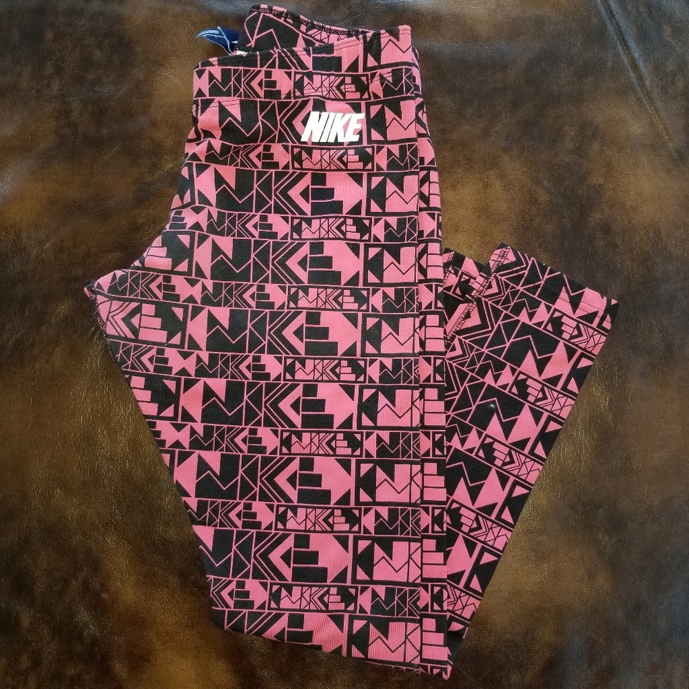 Nike leggings